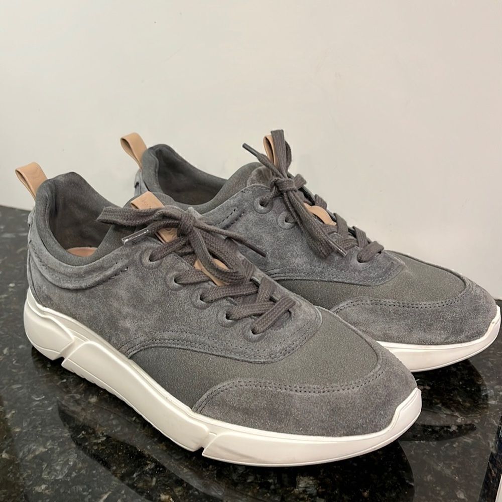 Massimo Dutti Men’s Leather Tan Sneakers-Size 40